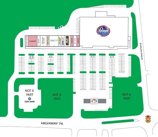 HIGHLAND SQUARE SHOPPING CENTER: 520 Tennessee 76, White House, TN 37188
